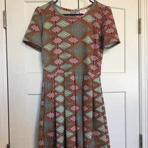 LuLaRoe Amelia M